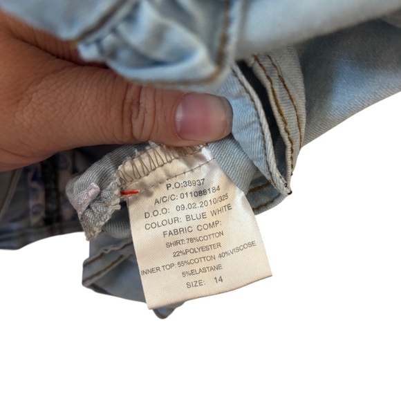 Jane Norman Cropped Denim Tie Front Shirt Blue Size M/L UK 14 - Picture 8 of 10